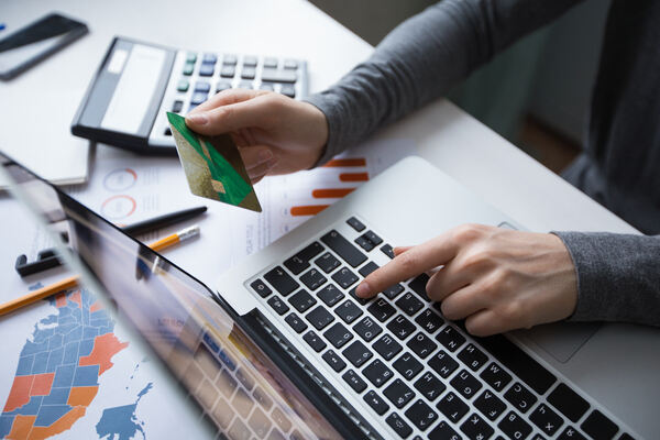 Online credit card payment for cross border transaction