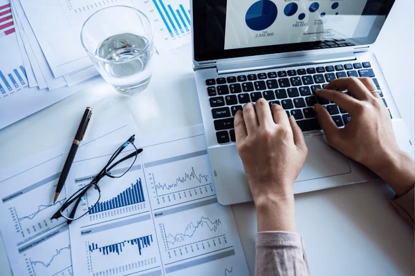 Analyzing Financial Data For Online Money Transfer
