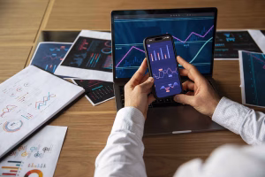 Análisis de datos de pagos transfronterizos impulsados por API globales