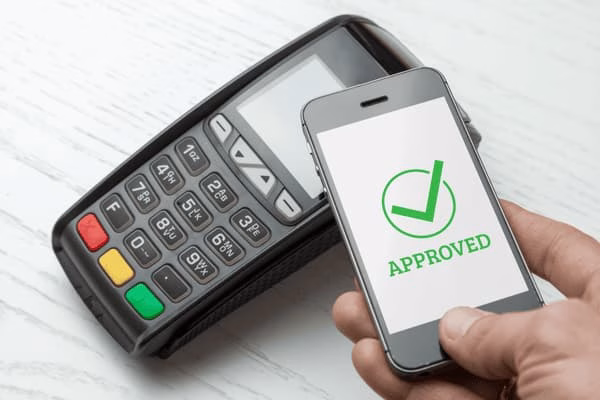 Pagos transfronterizos seguros a través de la aplicación del teléfono