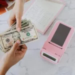 Conteo de efectivo para el servicio de transferencia de dinero en Las Vegas