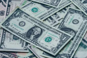 Billetes utilizados en el proceso de cobro de cheques