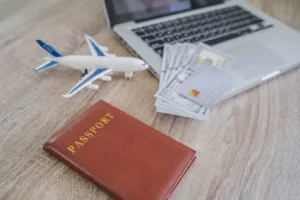 Preparación Para Reservar Billetes De Avión Antes De Viajar