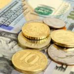 Cambio de divisas: Monedas extranjeras en billetes de dólar estadounidense
